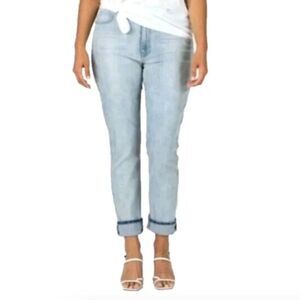 Cabi Size 6 Higher Straight Leg Jeans Light Wash High Rise 5883